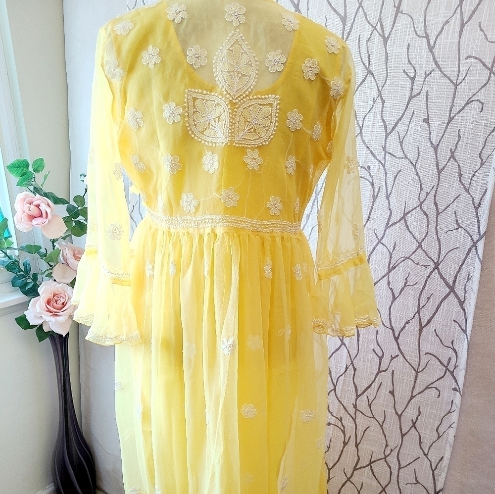 Yellow chikankari Anarkali maxi kurti dress - Picture 4 of 6